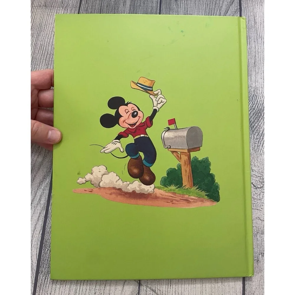 Vintage Disney Mickey Mouse’s Picnic Hardcover Book, Storybook Favorites, 2006
